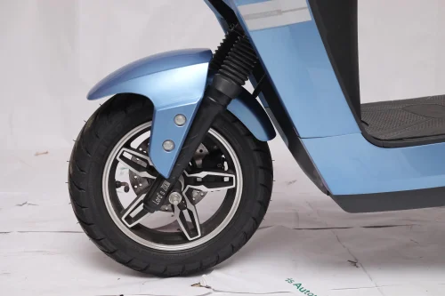 lord-s-zoom-plus-sky-blue-electric-scooter-500x500-1